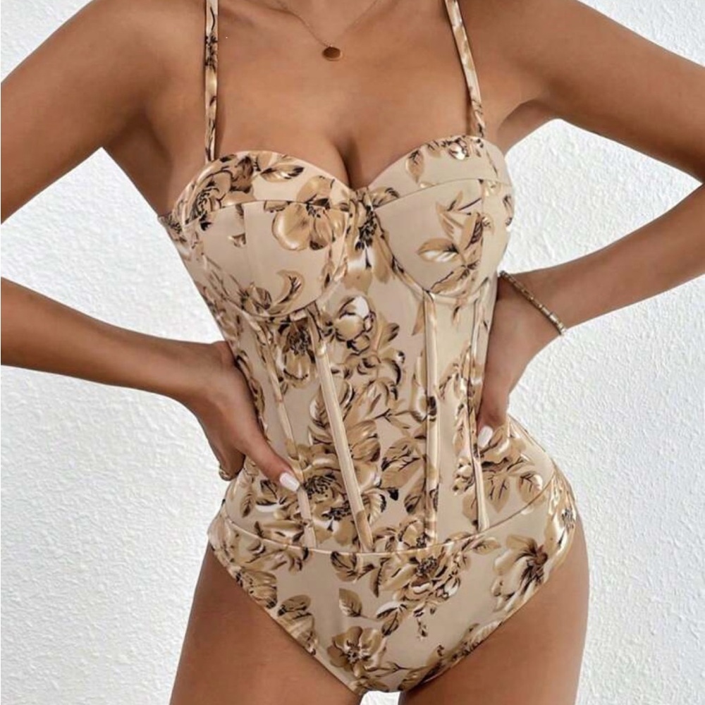 Brand New SHEIN Floral Print Bodysuit - Cream and Brown